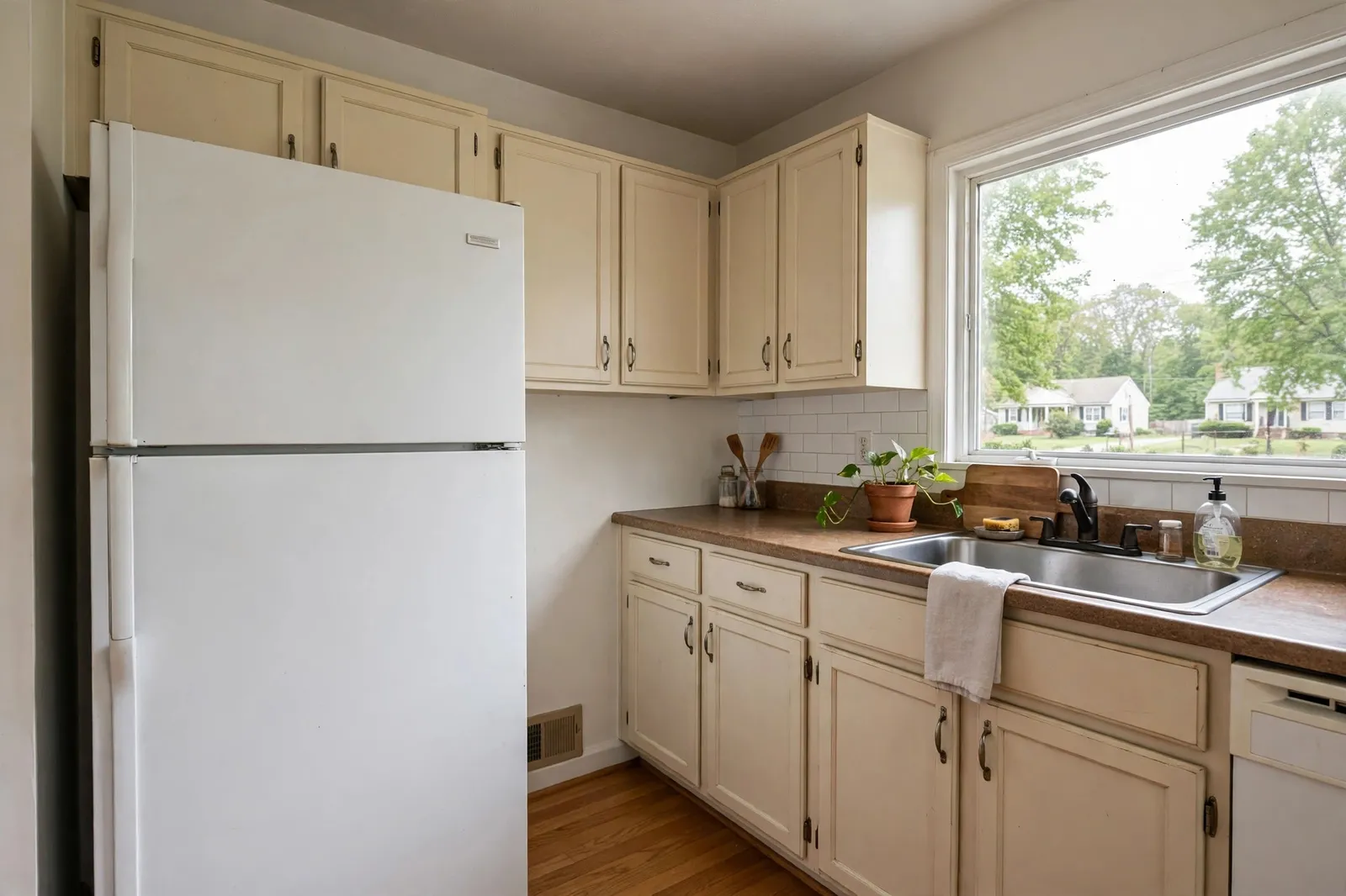 Kenmore Appliance Service — Kenmore Refrigerator Fan Motor in Bannister by Waldorf Appliance Repair